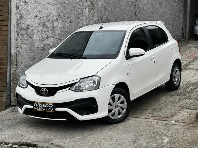 Toyota Etios X 1.3 Flex 16V 5P Mec. 2018