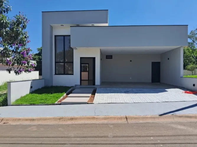 Casa Contemporânea à Venda no Residencial Cidade Jardim em Cosmópolis com 3 Suítes