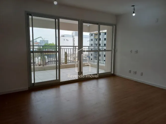 Apartamento à venda no Brás, São Paulo-SP: 2 quartos, 1 suíte, 1 sala, 2 banheiros, 1 vaga