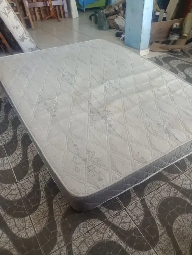Colchão de casal D45 449,00