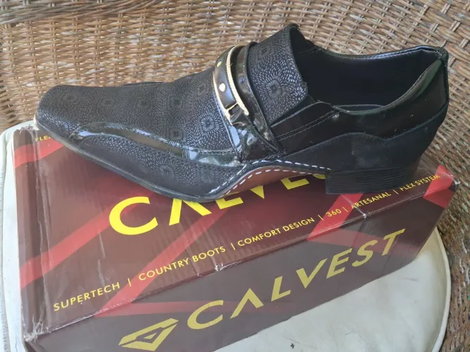 Sapato social Calvest