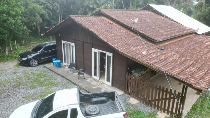 mini sítio frente cachoeira av principal vila da gloria troco por SFS ou itapoau