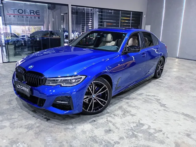 BMW 320I A 2.0 TB M Sport Activeflex 16V 4P 2022
