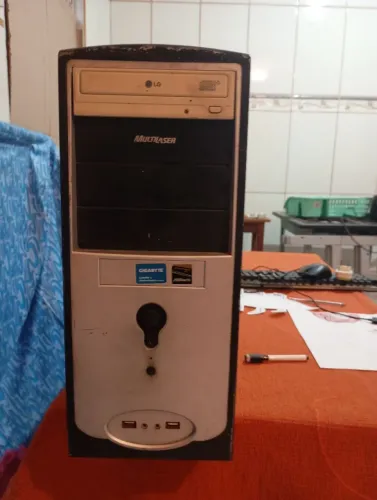 Gabinete para montagem de pc