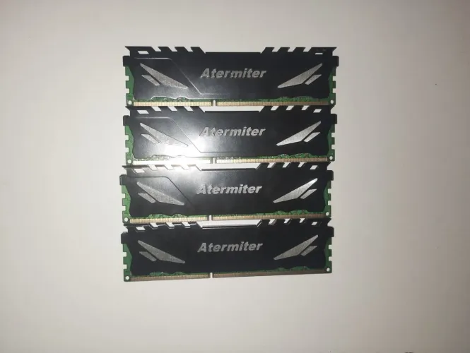 Memórias ram ddr3 32gb 4x8 (Defeito)