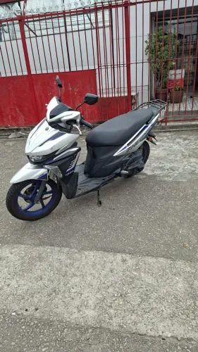 ? YAMAHA NEO 125 ? 2020/2021 | PRATA | GASOLINA