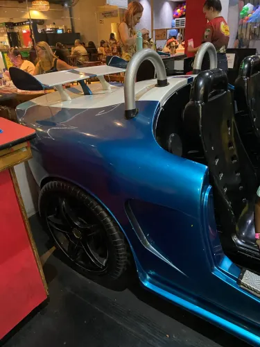 Carro Simulador Diverbras esportivo
