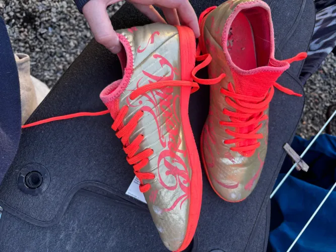 Chuteira futsal puma 
