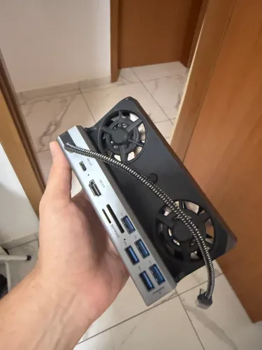Dock USB-C com cooler para Steam Deck / ROG Ally / notebooks