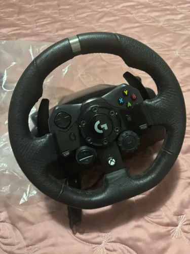 Volante logitech G923 Xbox e Pc com câmbio