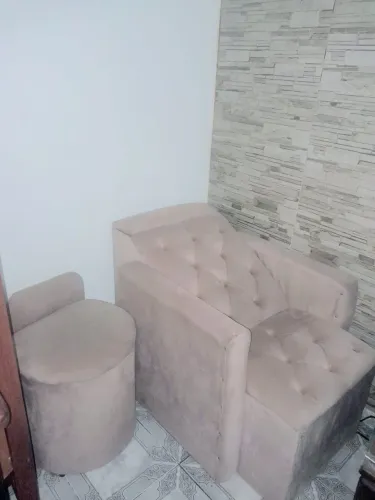 Vendo barato Poltrona com cadeira Estética Cílios maquiagem