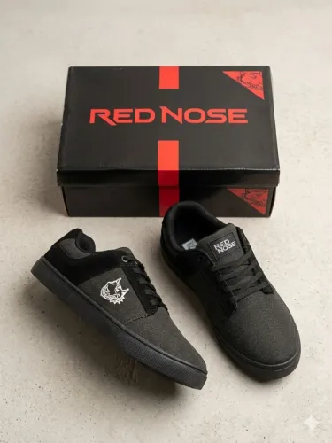 Tênis Red Nose infantil N°35 ( NOVO )