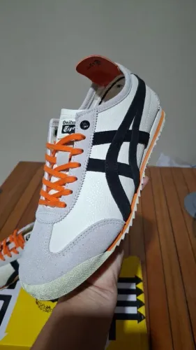 Tênis Onitsuka Tiger N 37
