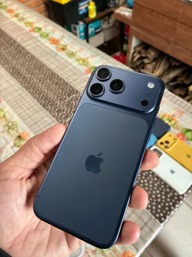 iPhone 17 pro max 256gb impecável