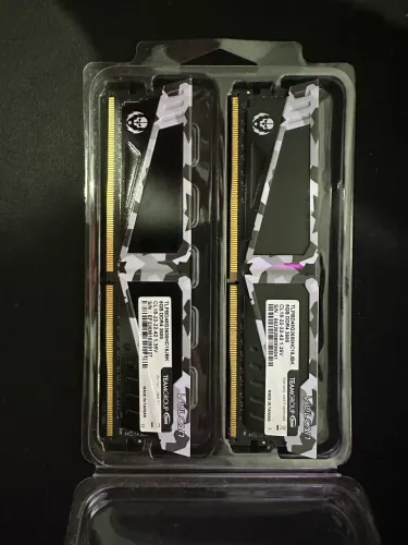 MEMÓRIA RAM 16gb (2x8) CL 18-22 3600MHz