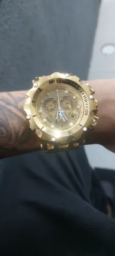 Invicta venom híbrid