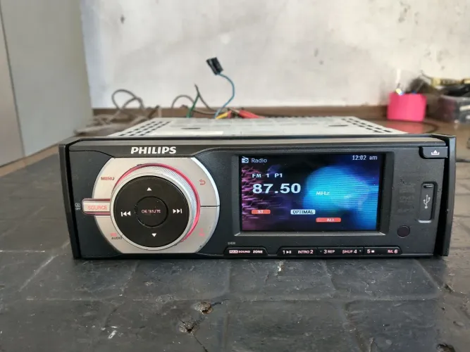 Som automotivo  Philips CED229x/78 com dvd
