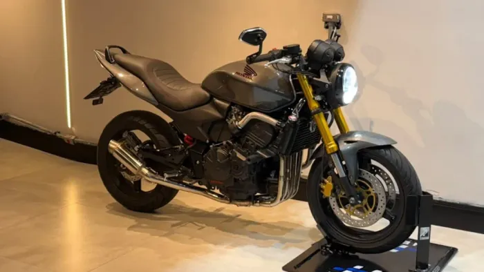 HONDA CB 600F Hornet
