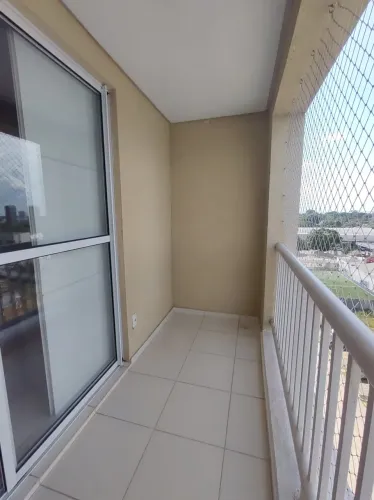 Alugo apartamento
