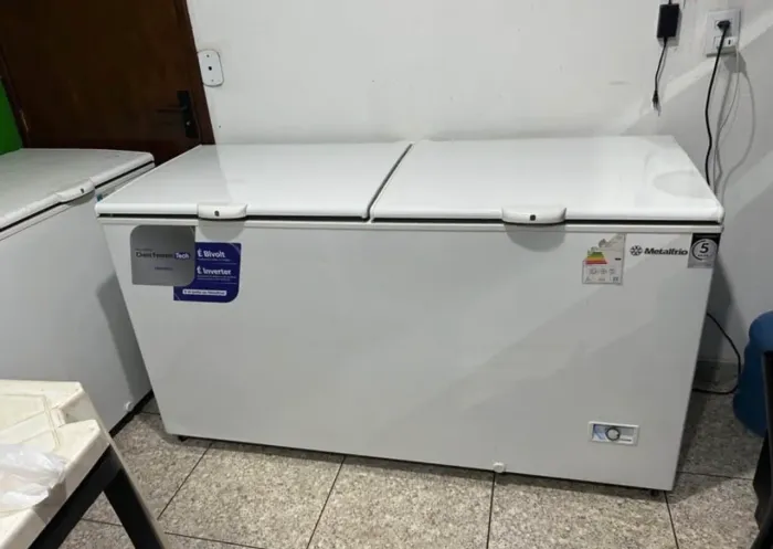 Freezer metal frio 534 litros