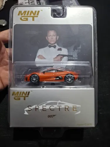 MINI GT Jaguar C-X75 Spectre 007