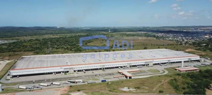 Galpão 9.126 m² - 28 docas - Recife - PE