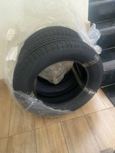 Par de Pneu HARMONIC 205/60R15