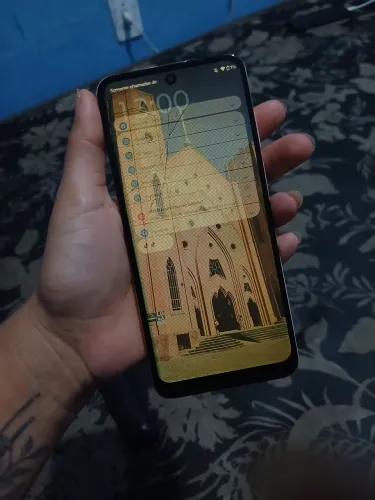 Celular moto g32 tela quebrada 