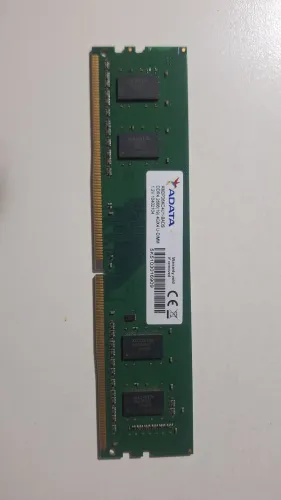 Memória RAM ADATA 4GB DDR4 para PC - Desktop