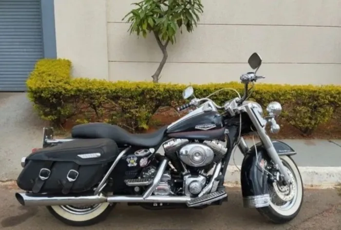 Harley Davidson Ano 2000