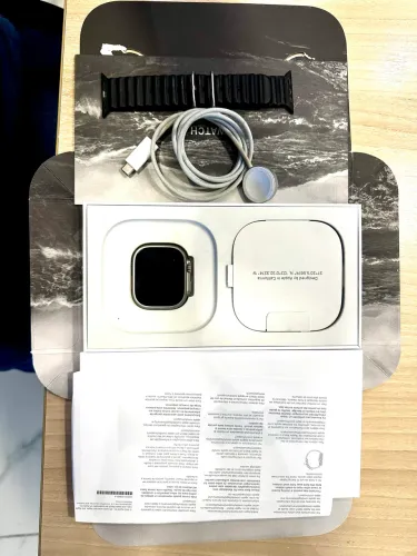 Apple Watch Ultra 49mm Titânio - Completo e Impecável (Bateria 86%)