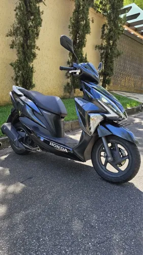 Vendo moto Elite 125
