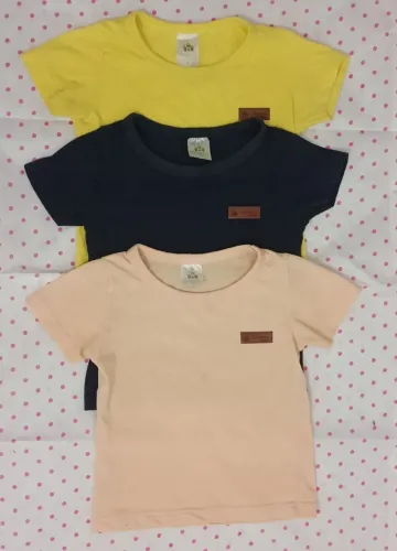 Três Camisetas Masculina 1 ano