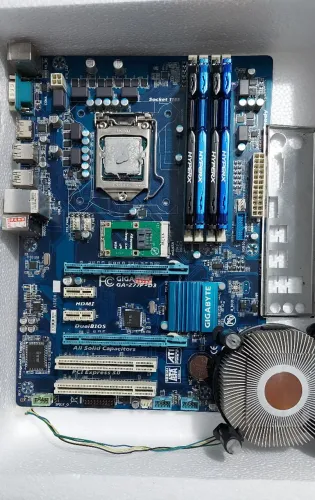 Kit i7 3770 + 32GB 1866mhz + Z77P-D3