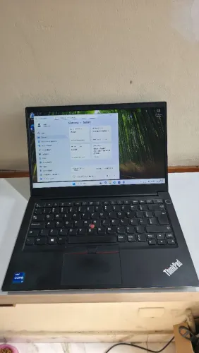 Notebook Lenovo thinkpad E14 Gen2, i7 11th, 16gb ram, ssd 750gb.