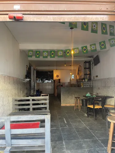 Vende - se bar/tabacaria 