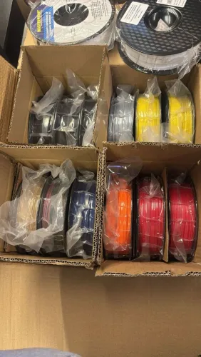 filamento 3D PLA e PETG
