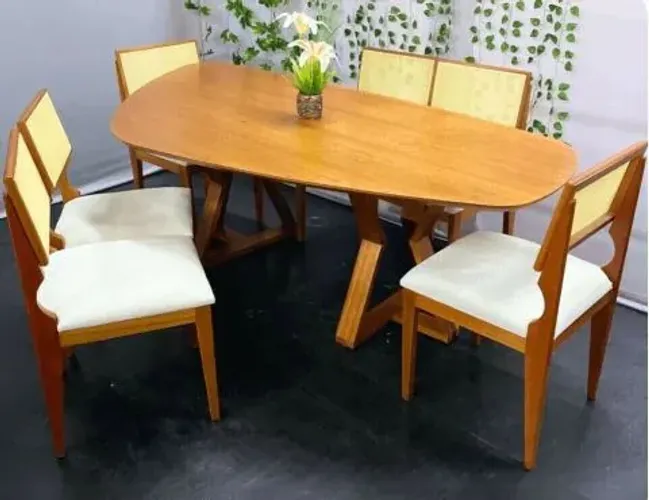 Mesa orgânica c 6 cadeiras Rafaela