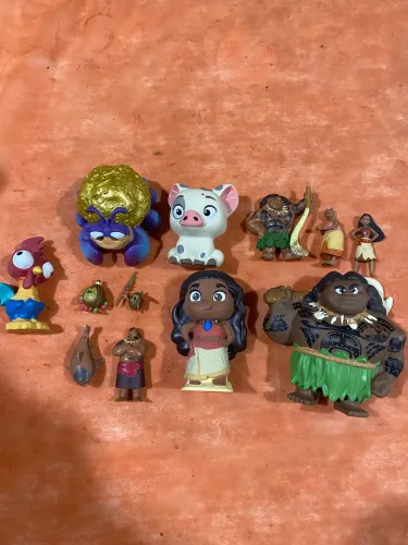 Lote Mini Bonecos Moana e Maui - Figuras Diversas Disney