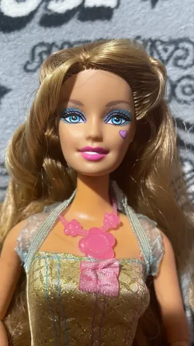 Barbie fashionista 2009
