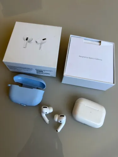 AIRPODS PRO 2 - APPLE | SEMINOVO