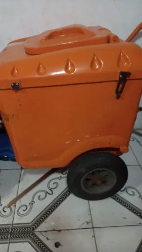 Carrinho de Sorvete 500 Litros