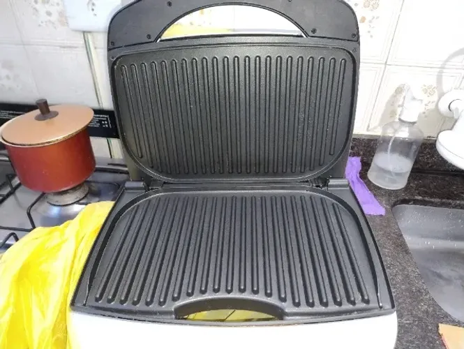 Grill Jumbo novíssimo 1700w