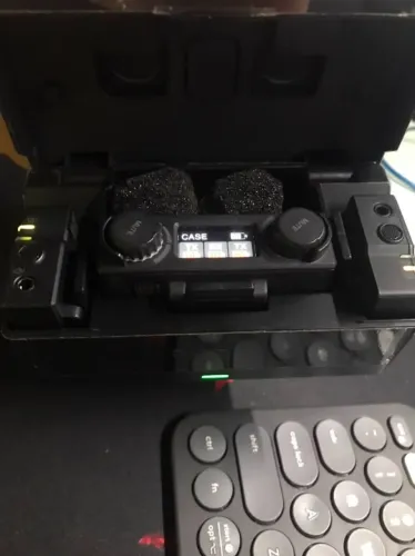 MICROFONE LAPELA LARK 150