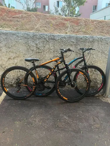 2 Bicicletas + Kit completo: Colli Athena + Cazelle Veneza