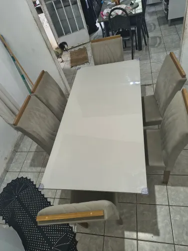 Mesa 6 lugares.