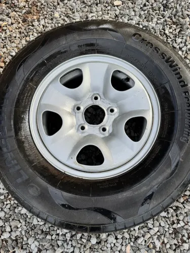 Roda Aro 15 Com Pneu para S10 