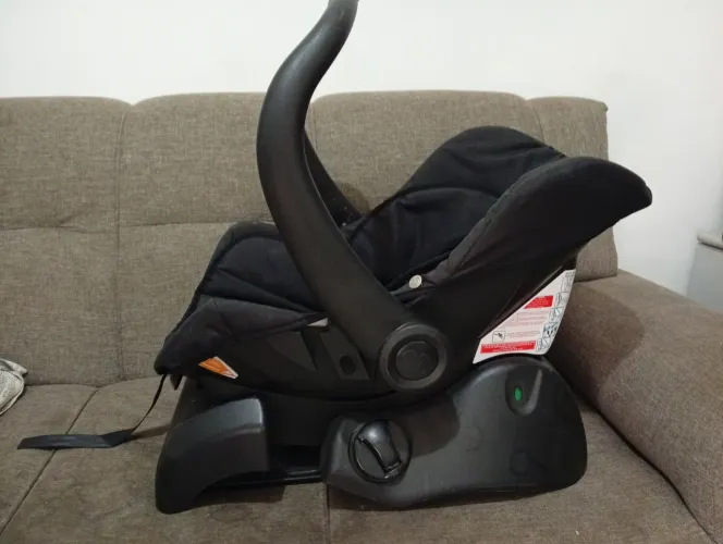 Bebê Conforto Galzerano Cocoon (Ref. 8181) com Base Veicular