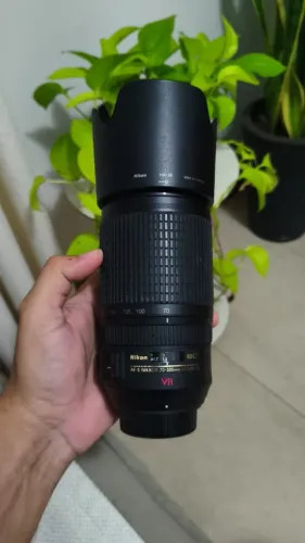 Nikon 70-300mm VR 4.5-5.6 - Em 10x sem juros!