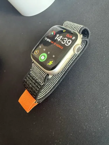 Apple Watch Series 8
